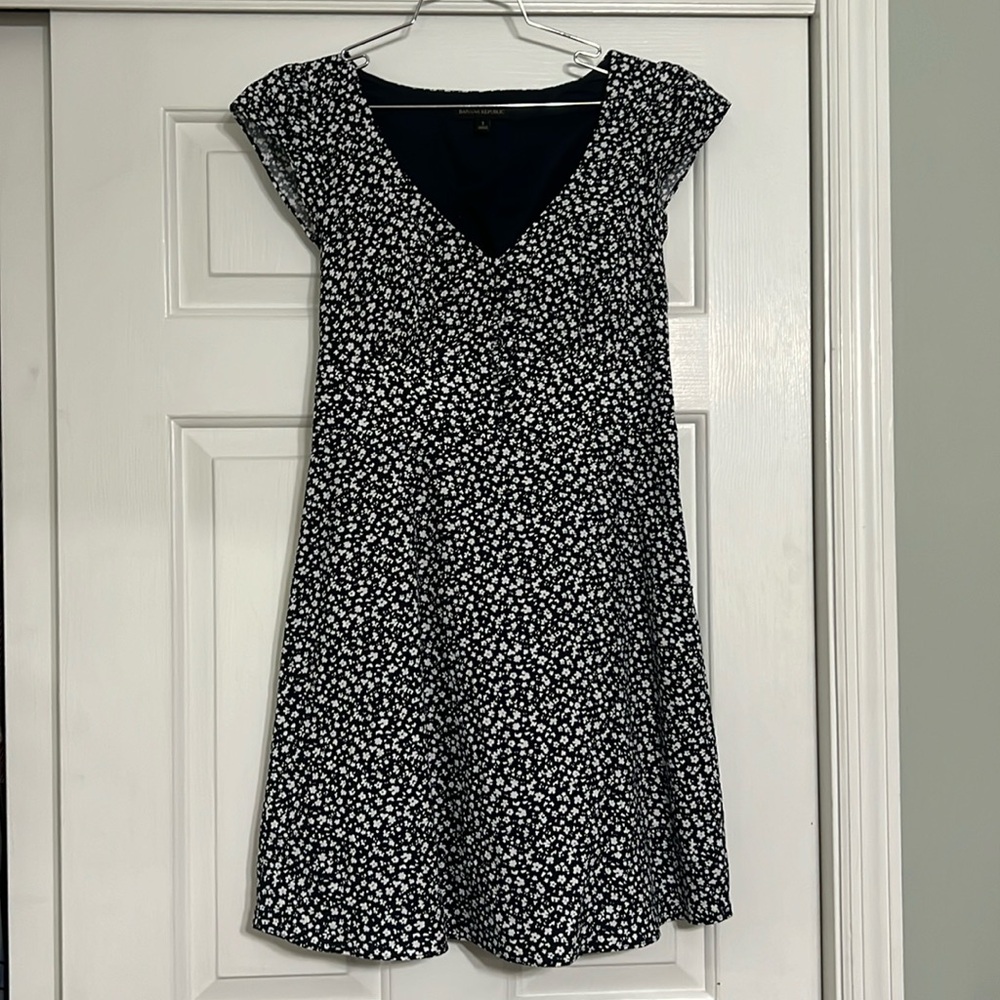 Banana Republic Women’s Summer Dress